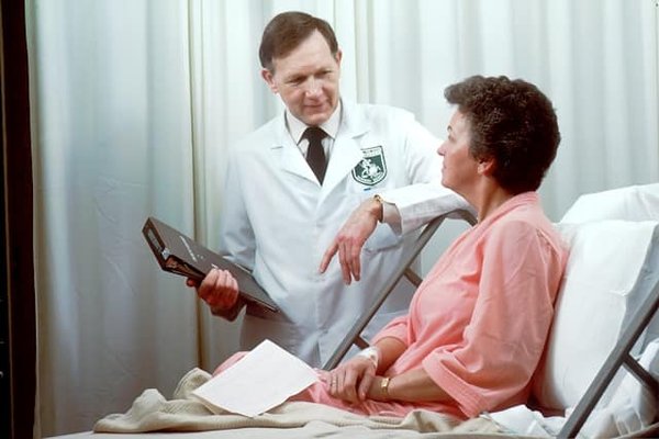 Quelles sont les meilleures pratiques pour la gestion de la douleur chez les patients en phase terminale ?