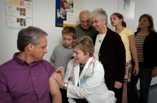 Comment les soignants peuvent-ils soutenir les familles de patients en soins palliatifs ?